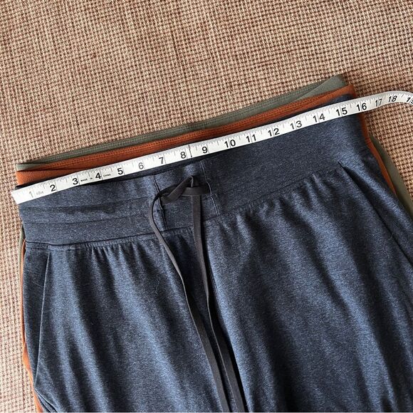 Lululemon Ready to Rulu High-Rise Cropped Jogger Navy/Black 10 - Picture 4 of 5